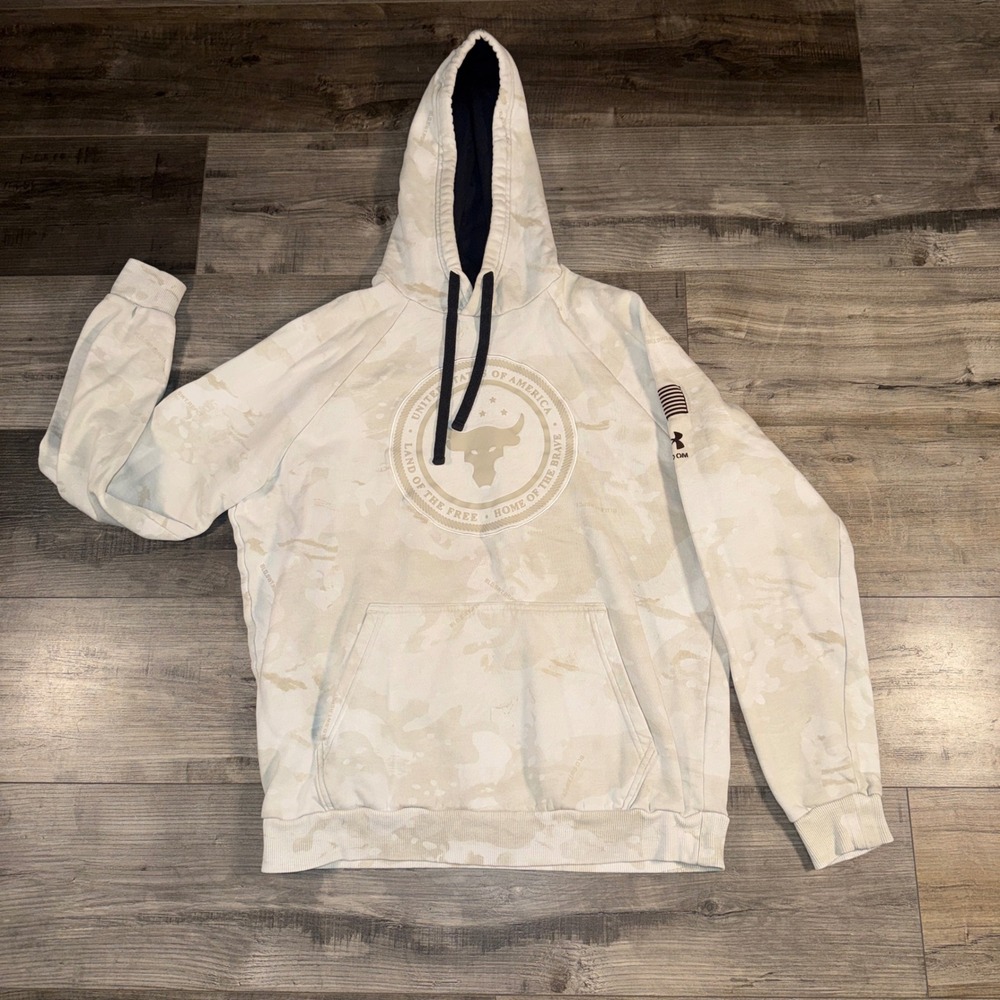 Under Armour Project Rock Camo Hoodie Mens Medium Fleece Pullover Tan‎